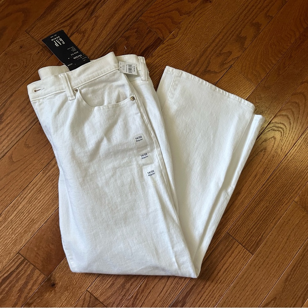 GAP Women's White Ankle Cropped Jeans